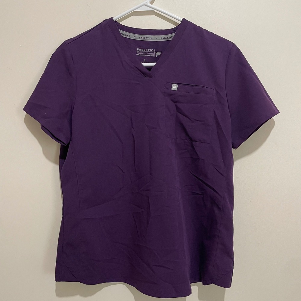Fabletics Purple V-Neck Scrub Top Womens Small Short Sleeve Chest Pocket